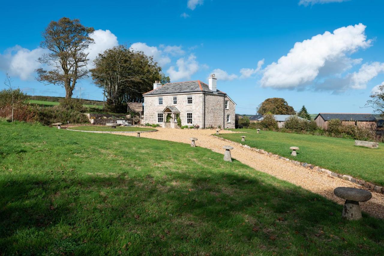Trevidgeowe Farmhouse Bed & Breakfast Bodmin Luaran gambar